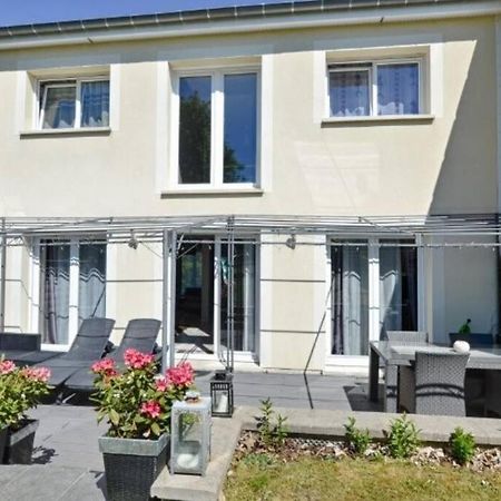Maison 120 M² A Vigy Exterior foto