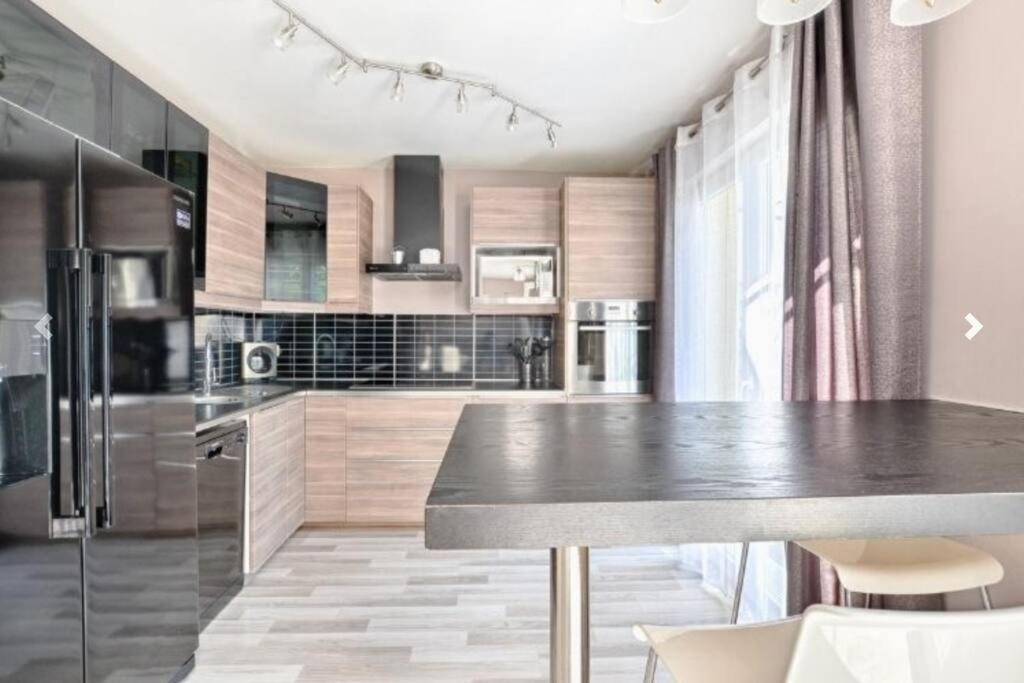 Maison 120 M² A Vigy Exterior foto